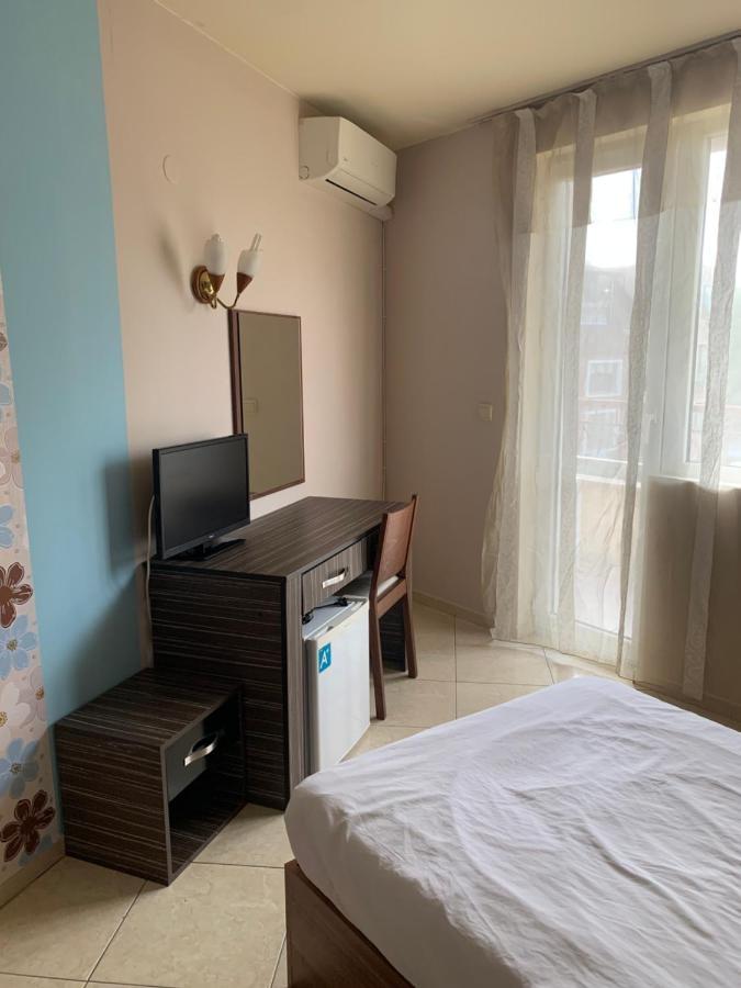 Семеен Хотел Брилянс - Family Hotel Brilliance Varna Eksteriør bilde