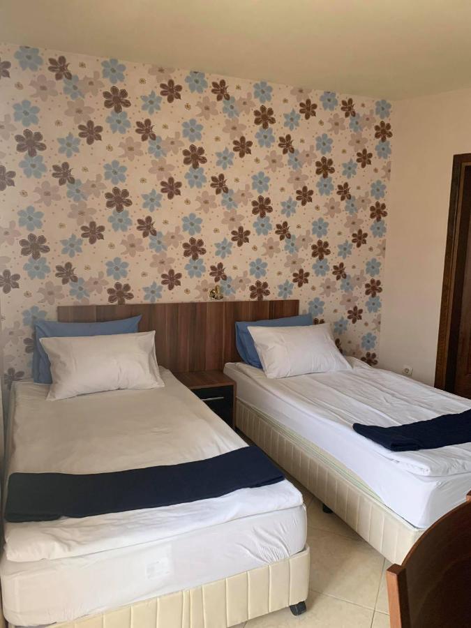 Семеен Хотел Брилянс - Family Hotel Brilliance Varna Eksteriør bilde