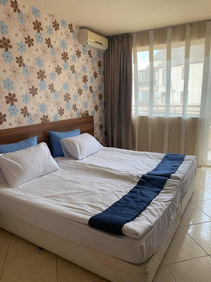 Семеен Хотел Брилянс - Family Hotel Brilliance Varna Eksteriør bilde