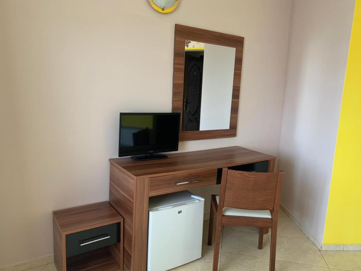 Семеен Хотел Брилянс - Family Hotel Brilliance Varna Eksteriør bilde